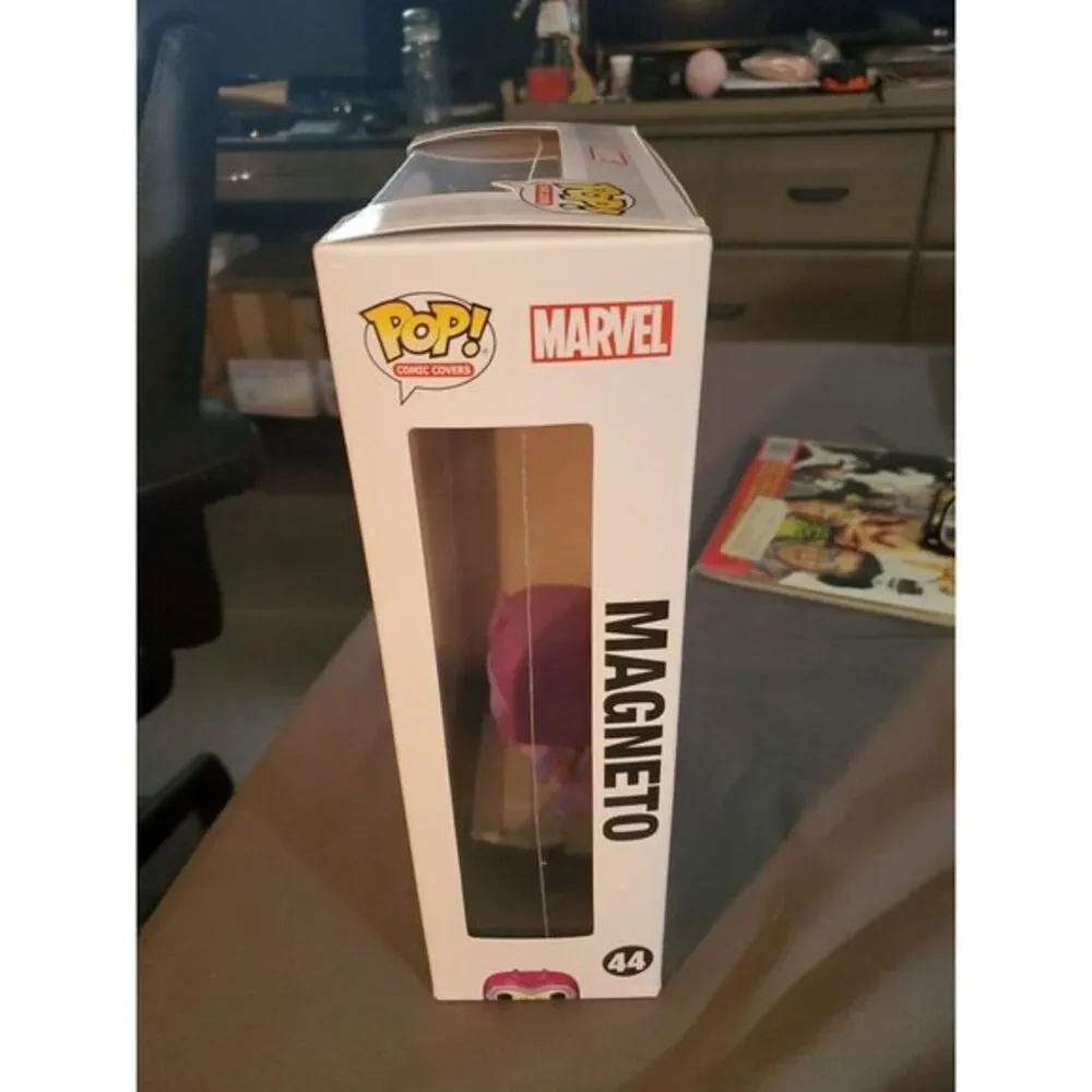 Funko POP! Comic‎ Cover: Marvel- X-Men 4 Magneto Figure #44
